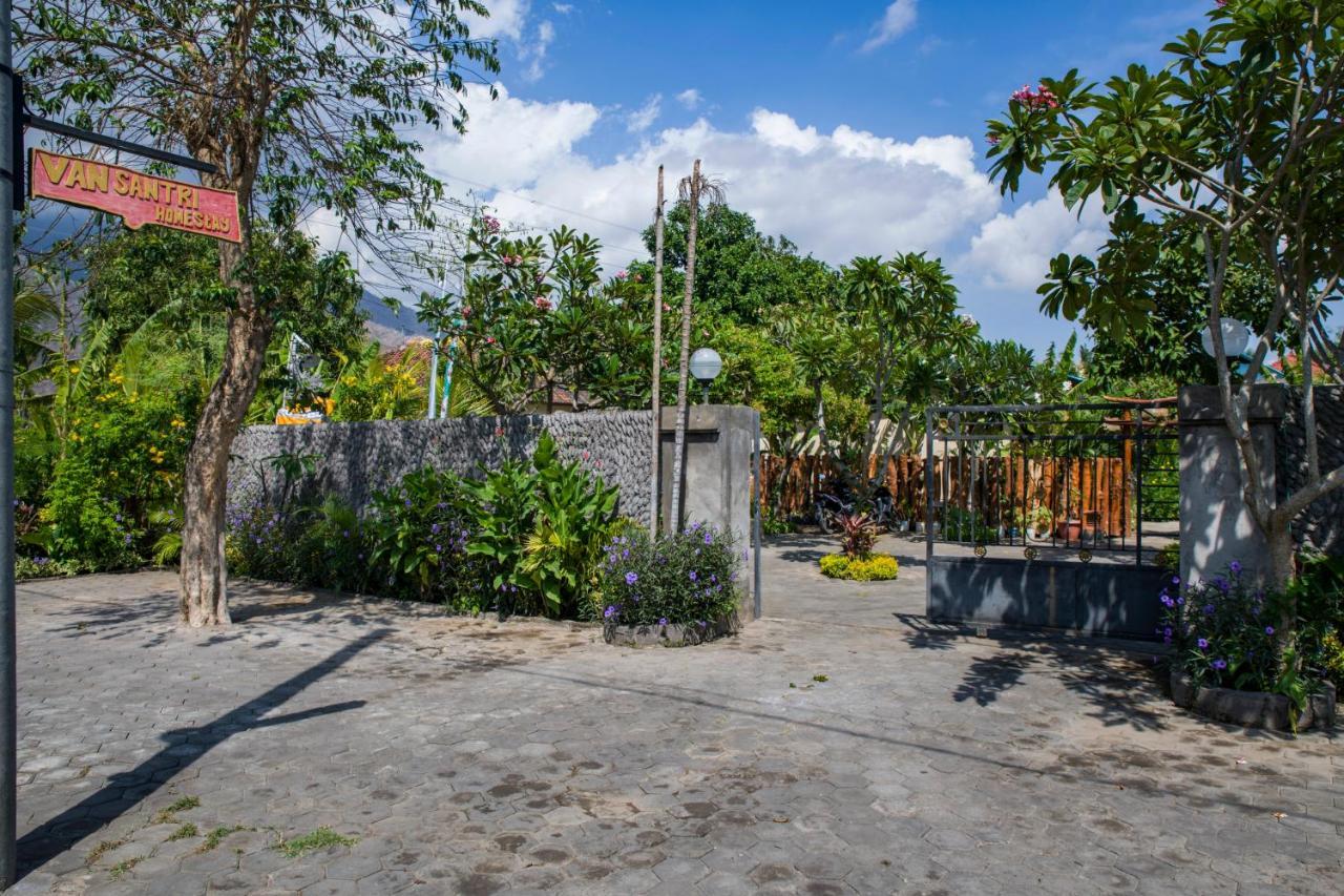 Van Santri Homestay Pemuteran Kültér fotó